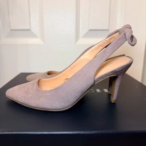 Ann Taylor Taupe Suede Slingback Pumps